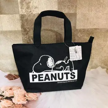 2023 Нова чанта Snoopy с анимационни модел, чанта за съхранение Bento, чанта-тоут, по-голям капацитет, плюшен играчка в стил аниме Kawai, подарък за рожден ден за момиче